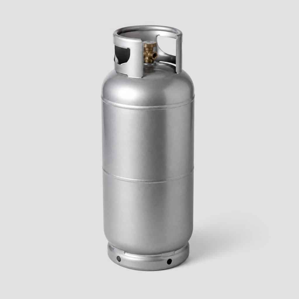 Grande cartouche de gaz à vis de 450 g sur fond clair